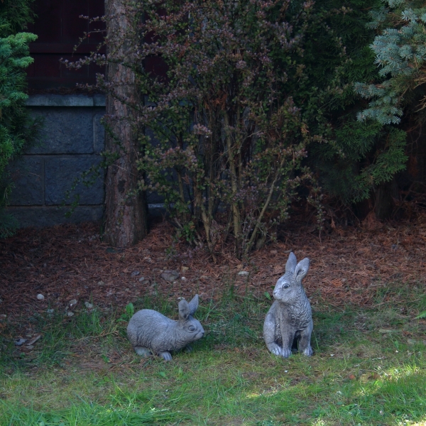 Záhradná dekorácia králik 30cm