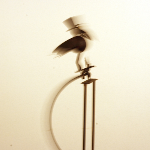 Záhradné dekorácie zápich do trávnika s vtáčikom 150cm