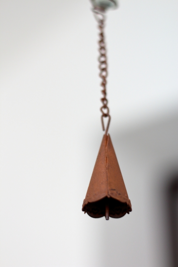 Záhradné dekorácie záves s vtáčikom 82cm kvetina