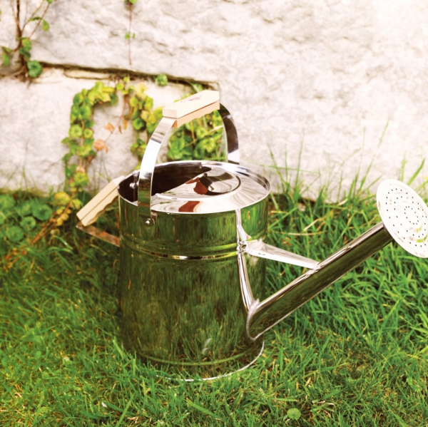 Záhradná kanva nerezová 53 x 22,3 x 31,6 cm objem 7 l