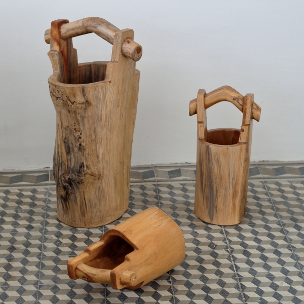 Záhradný kvetináč drevené vedro 35cm