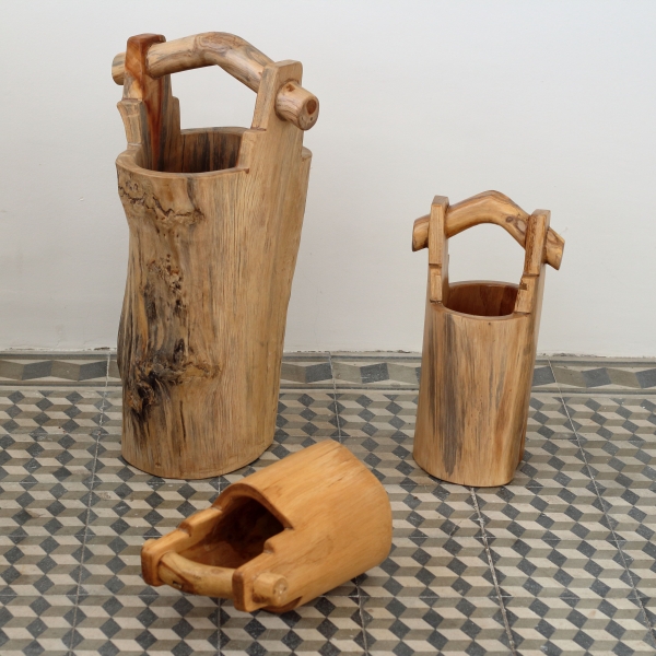 Záhradný kvetináč drevené vedro 70cm