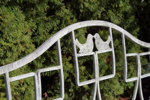 Záhradná lavica sivá s vtáčikmi 100x45x97cm