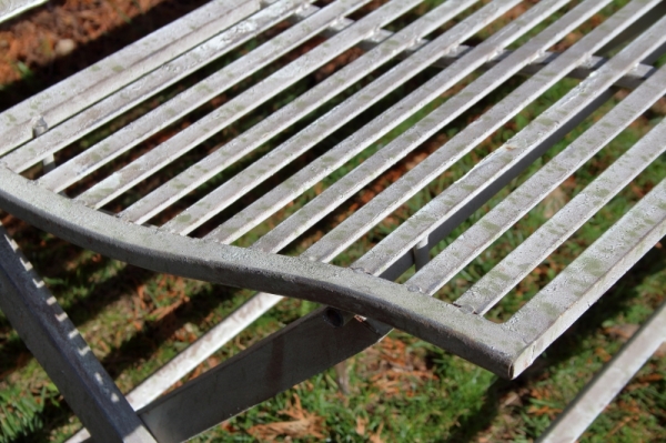 Záhradná lavica sivá s vtáčikmi 100x45x97cm