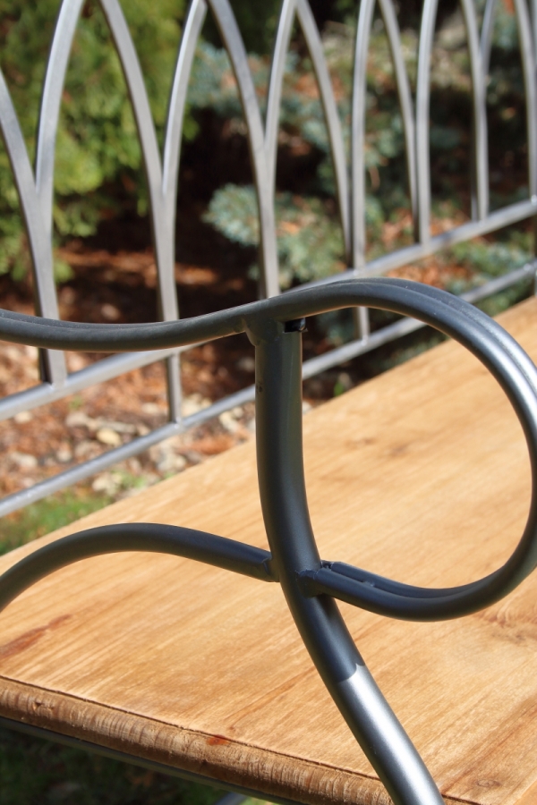 Záhradná lavička šedá