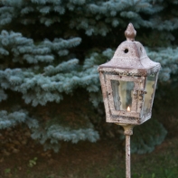 Záhradný lampáš so zápichom do trávnika 124cm