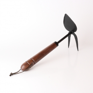 Záhradná motyčka 33x10cm