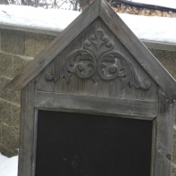 Záhradný nábytok stojan s tabuľou