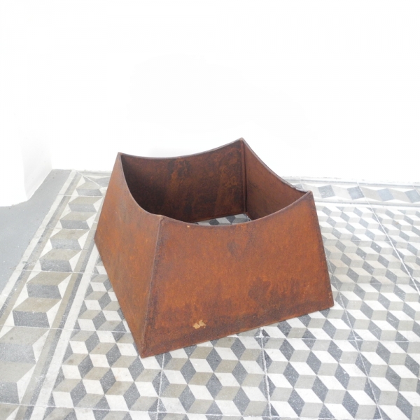 Záhradné plechové ohnisko prenosné