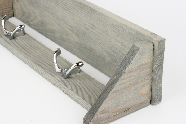 Záhradné polička so 4 háčikmi 39cm