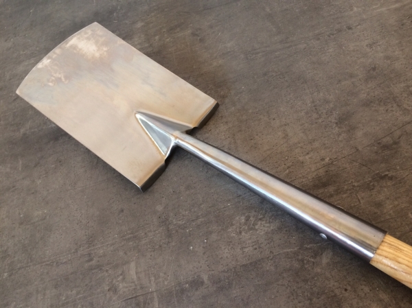 Záhradný rýľ 105cm