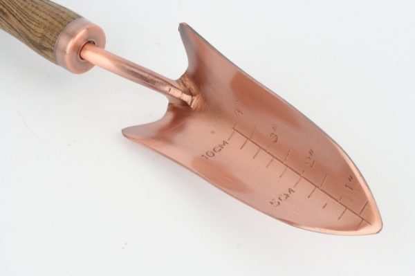 Záhradný rýček medený 32cm