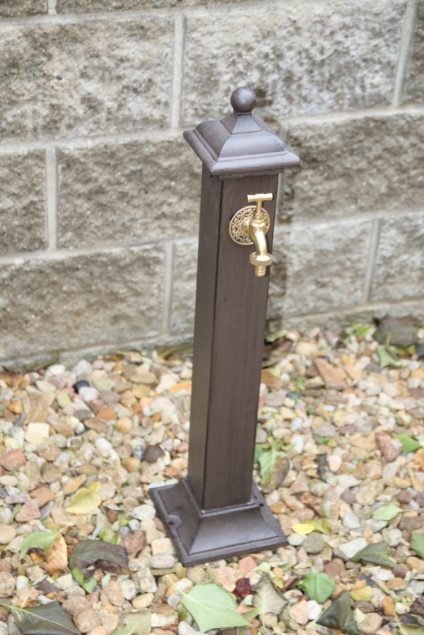 Záhradný stĺpik na vodu 73,5cm