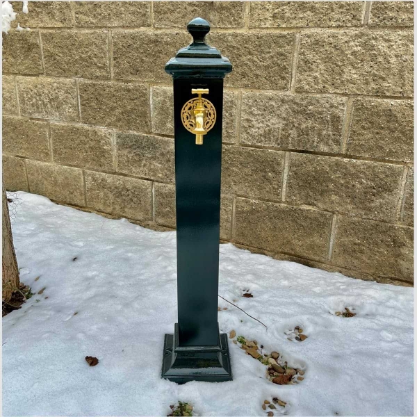 Záhradný stlpik na vodu – 86 cm