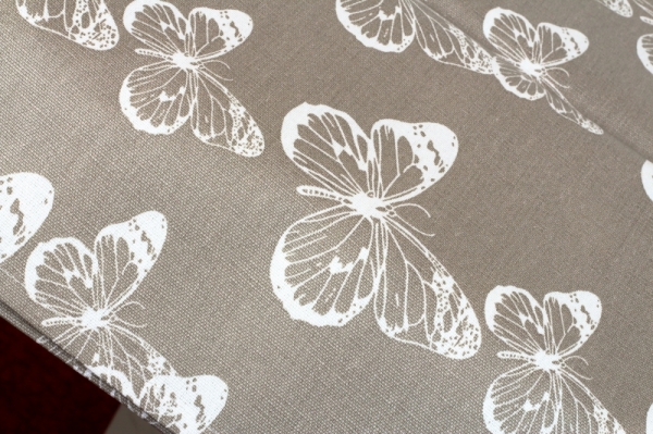 Záhradný obrus umývateľný motýle 170x140cm