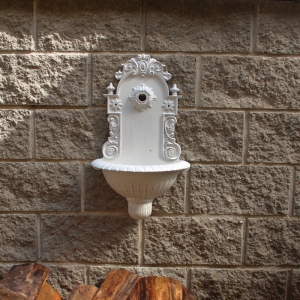 Zahradní umyvadlo bez kohoutku - VYŘAZENÉ