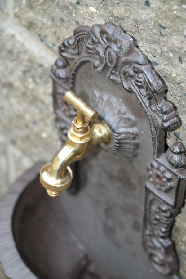 Záhradné umývadlo z liatiny 25 x 40 x 13,5 cm