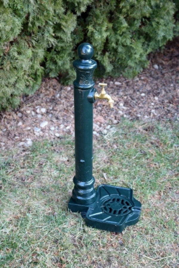 Záhradná výlevka s kohútikom tmavo zelená - vyradené