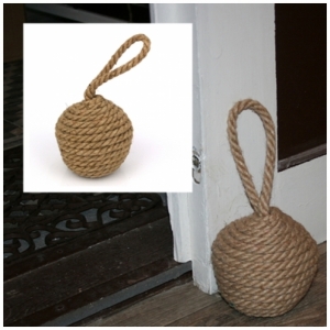 Zarážka za dvere klbko 17cm