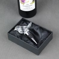 Zátka na víno vtáčik 11cm