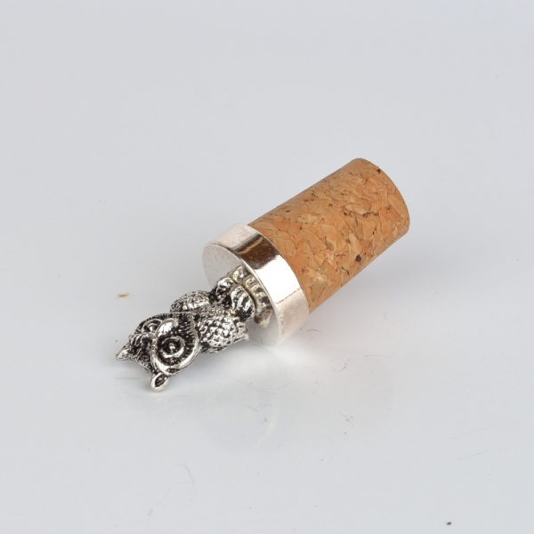 Zátka na víno sova 7cm