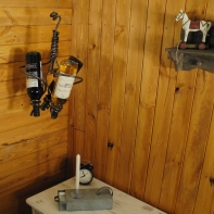 Stojan na 3 fľaše vína ručne kovaný 40cm