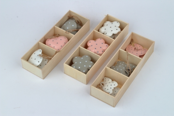 Závesná dekorácia kovový motýľ s bodkami (box 6ks) 