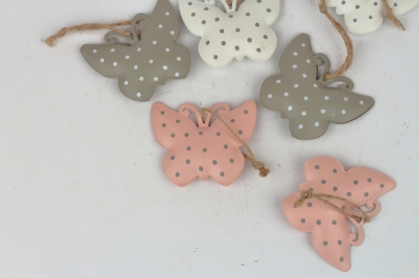 Závesná dekorácia kovový motýľ s bodkami (box 6ks) 