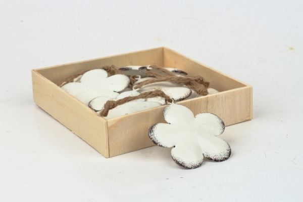 Závesná kovová dekorácia kvetina biela 5,5cm