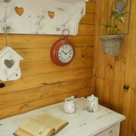 Závesné hodiny - kovové červené Paris 20cm