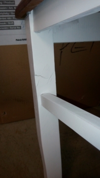 Stoličky biela Novaline k jedálenskému stolu 44x94x42cm - poškodená (noha stoličky)