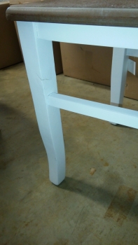 Stoličky biela Novaline k jedálenskému stolu 44x94x42cm - poškodená (noha stoličky)