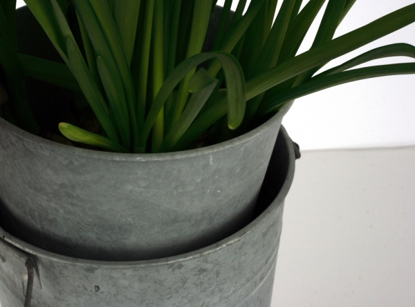 Zinkový kvetináč 15,5cm