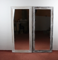 Zrkadlo s bielym rámom a zdobenými rohmi 70x160cm