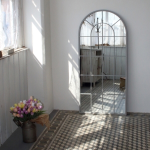 Zrkadlo s kovovým rámom 65x140x3cm 