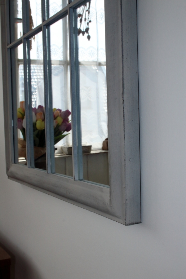 Zrkadlo s kovovým rámom 69x88x4cm