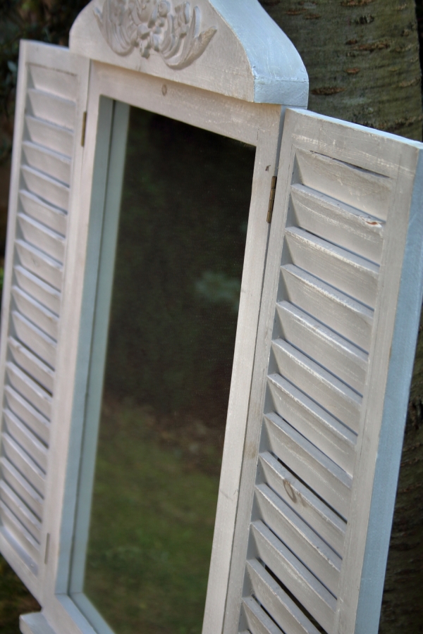 Zrkadlo s okenicami 80x50cm