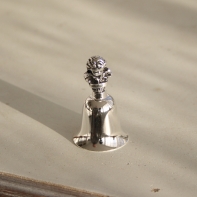 Zvonček s anjelikom postriebrený 5 cm